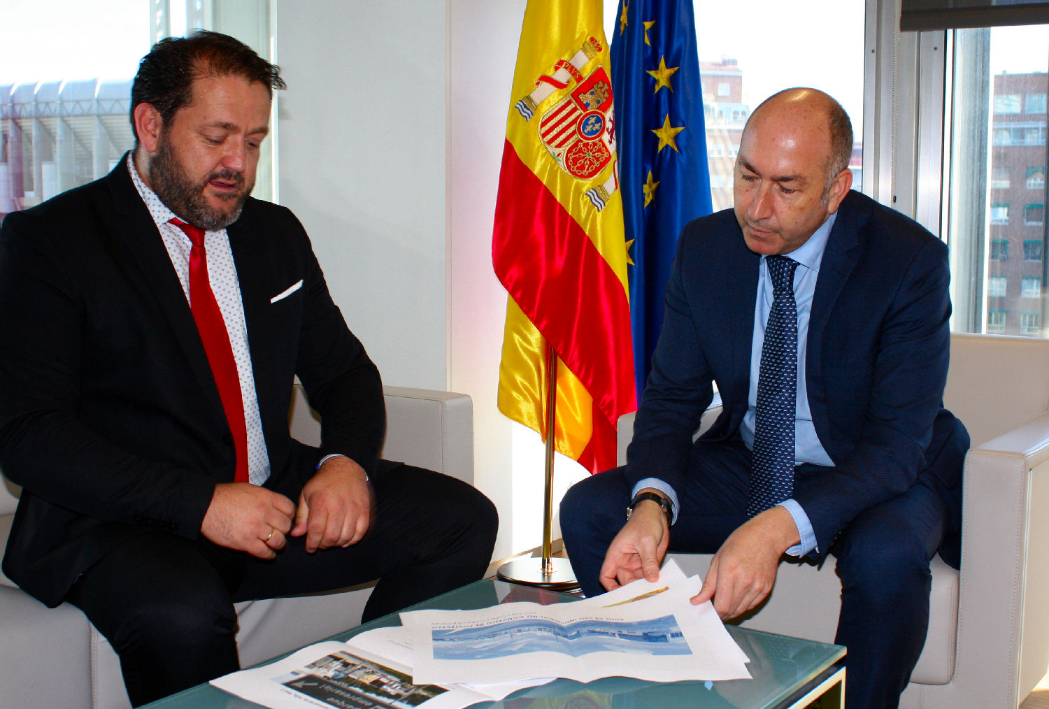 Soler se reúne con el alcalde de Ponteceso