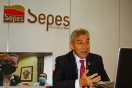 Fernández se reúne con el alcalde de Andújar por videoconferencia 