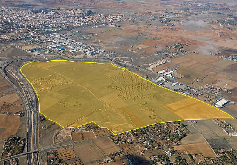 Foto aérea del ámbito de Oretania. Se ve una foto aérea con zona delimitada junto a Ciduad Real
